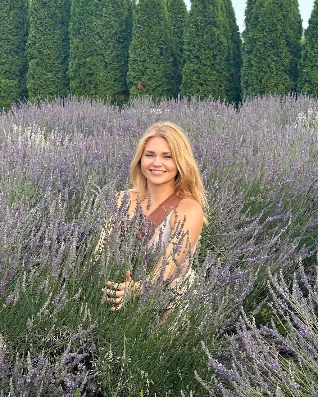 Oksana ukrainian brides in bikini