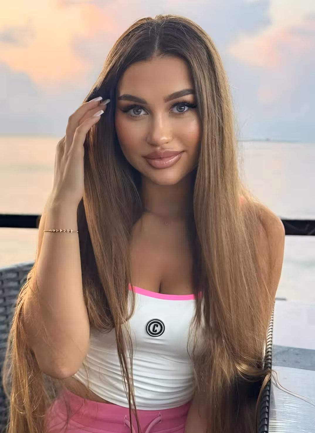 Lera golden ukrainian brides