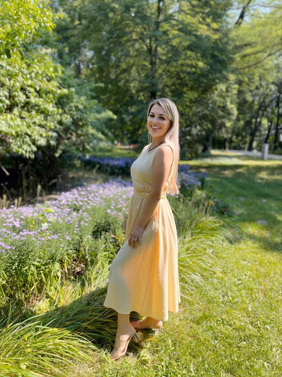 Anna single russian and ukrainian brides