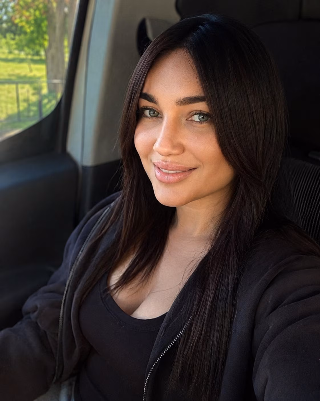 Liudmyla 39 Kyiv  Ukraine Cherche un homme pour une belle histoire de couple