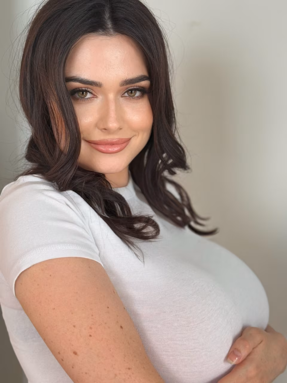 Margo 28 Kyiv Ukraine Cherche un homme pour une relation de couple épanouie