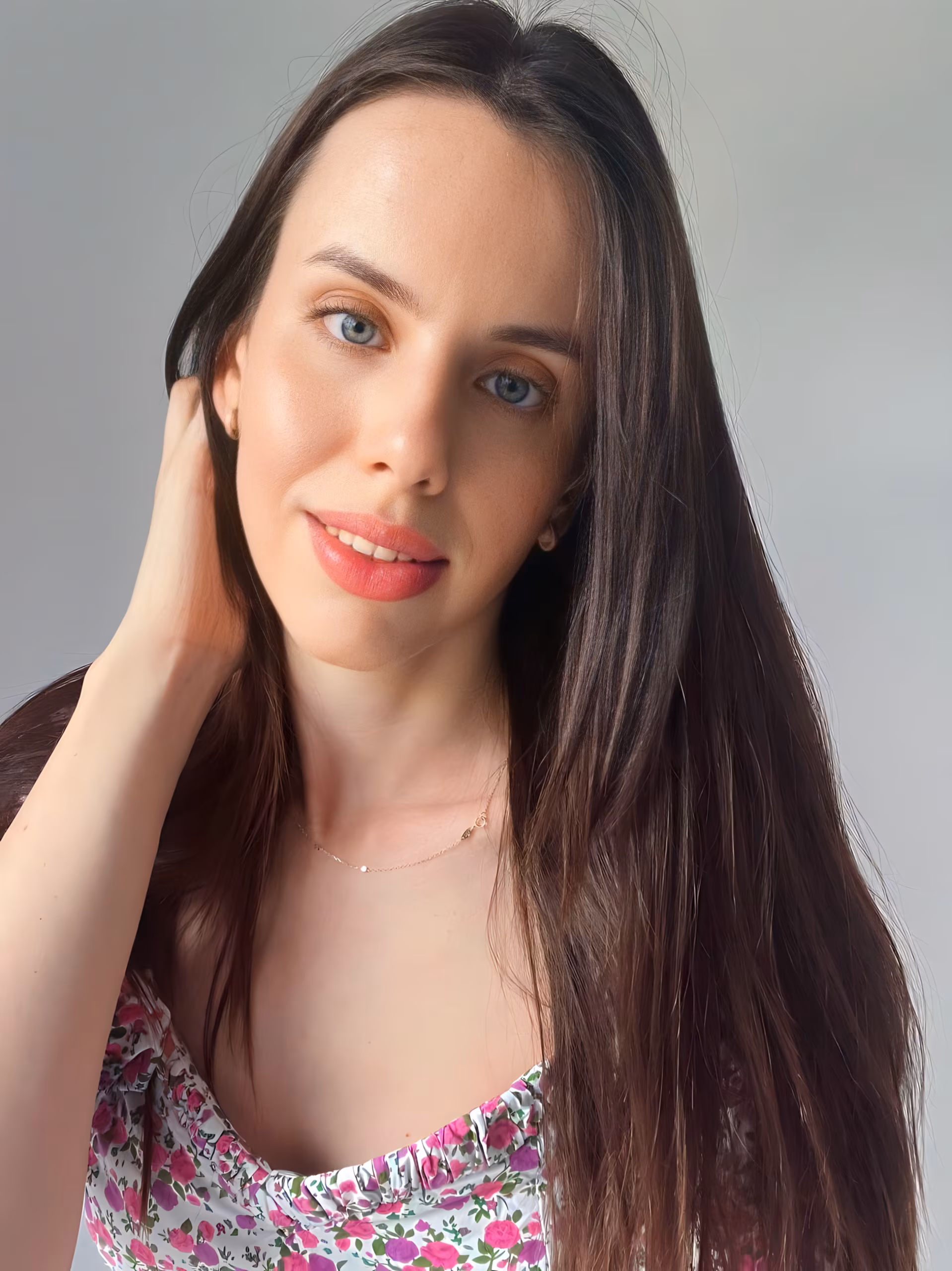 Lilia 30 Bucharest Romania Cherche un homme pour vivre une belle aventure de couple
