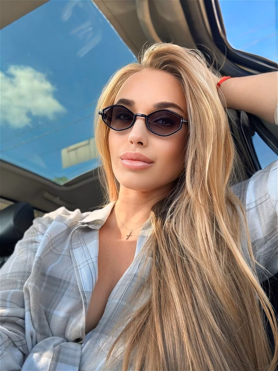 Hanna 28 Kharkiv Ukraine Cherche un partenaire pour un couple authentique et vrai