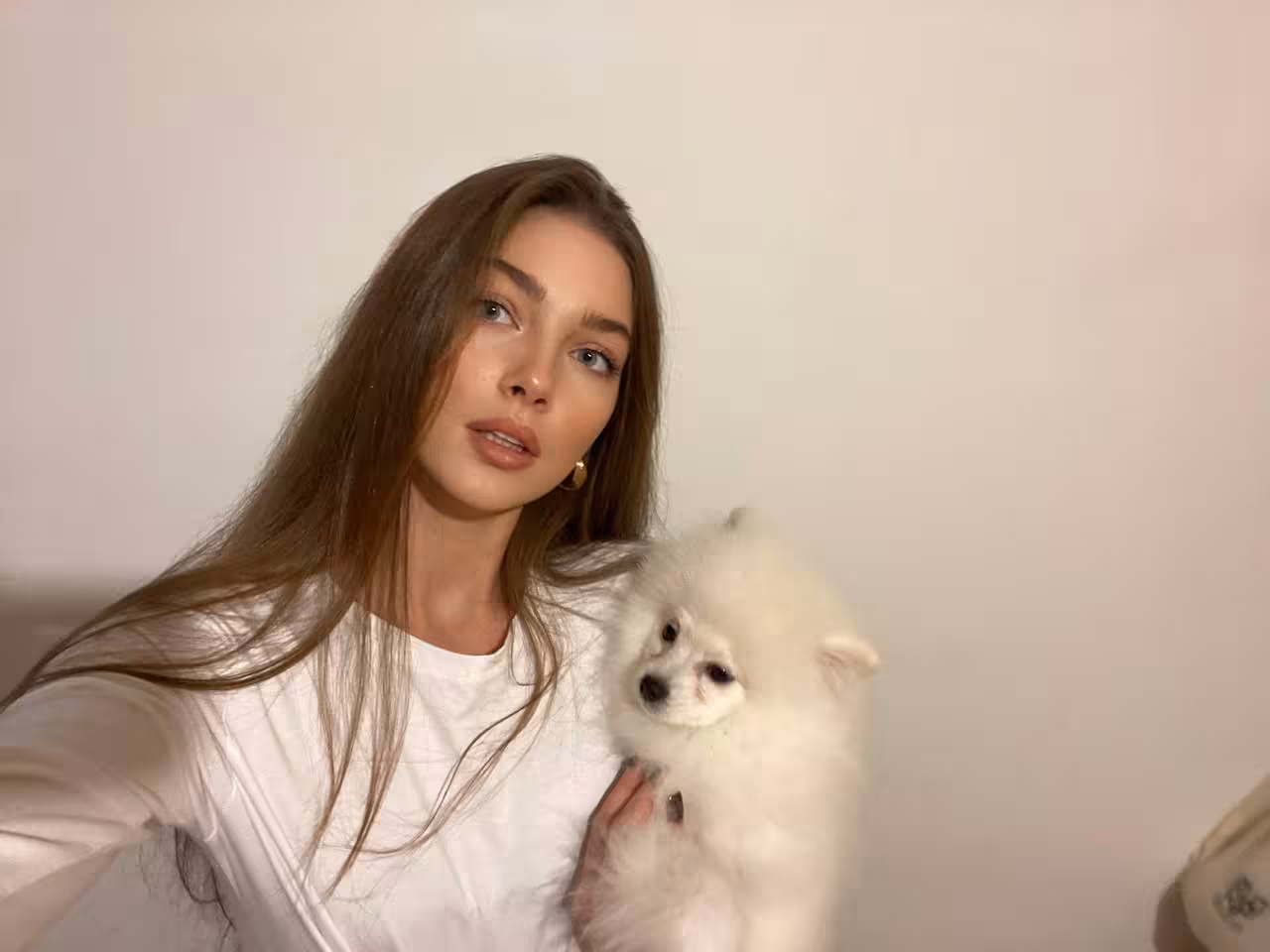 Olia 23 Lvov Ukraine Cherche un partenaire pour une aventure de couple sincère