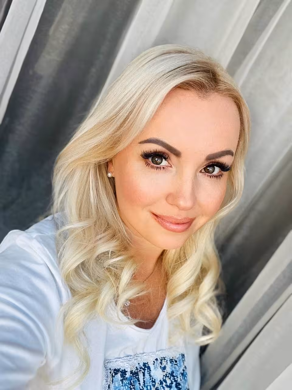 Mila 47 Kyiv Ukraine Je cherche un homme pour faire équipe en couple