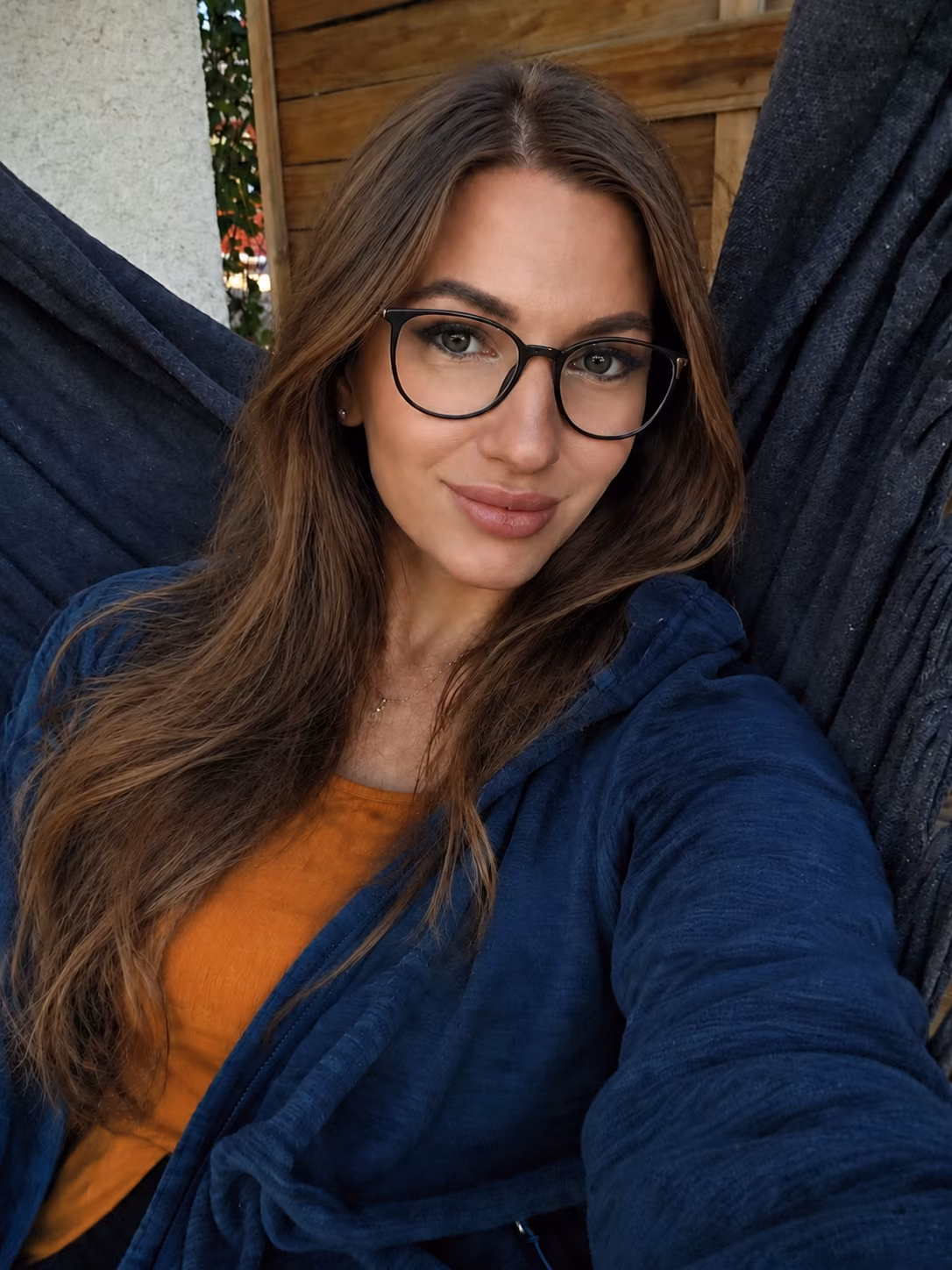 Natalia 36 Bottmingen Switzerland Je veux un couple où l'on se comprend vraiment
