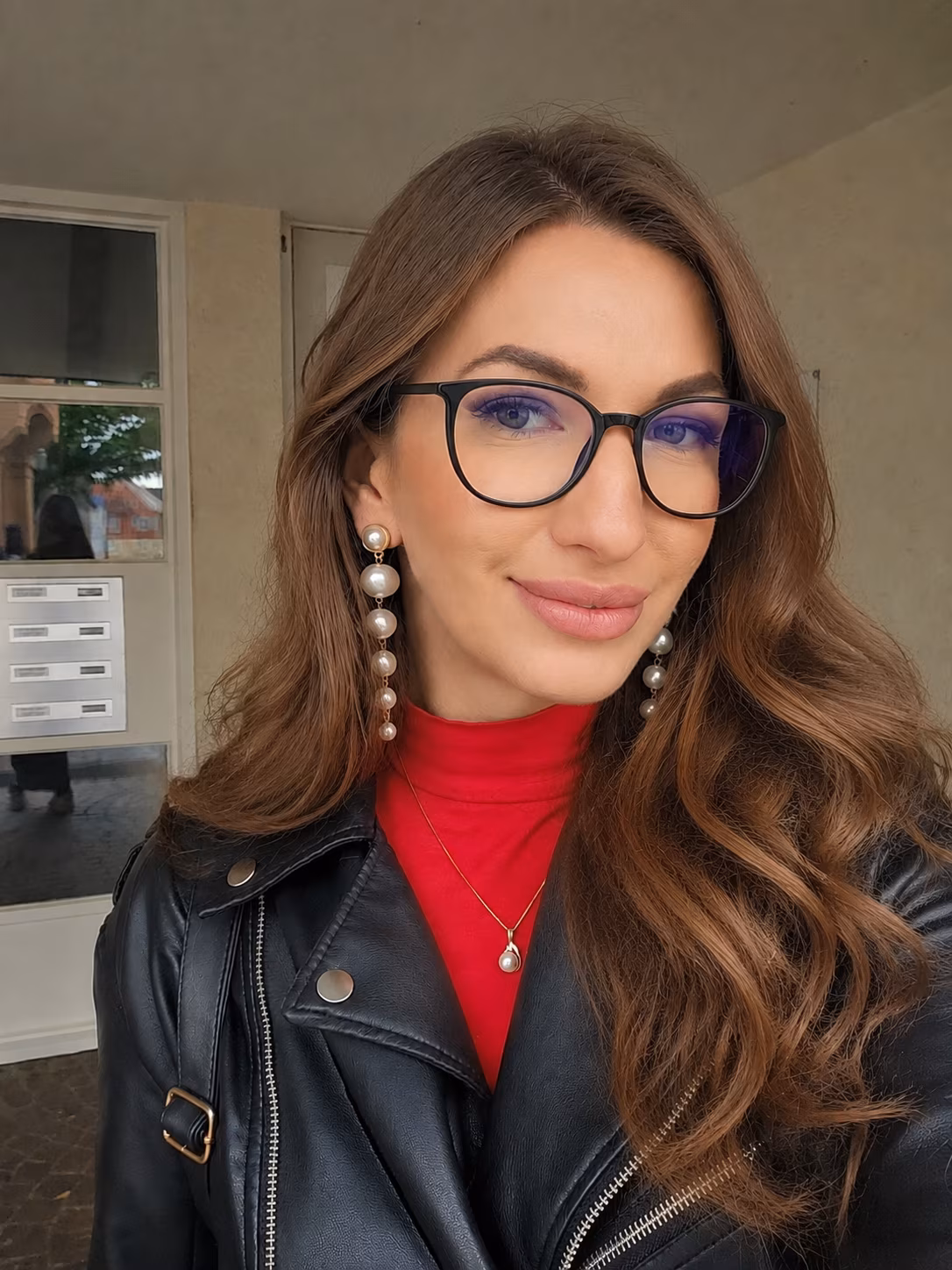 Natalia 36 Bottmingen Switzerland Je veux un couple où l'on se comprend vraiment