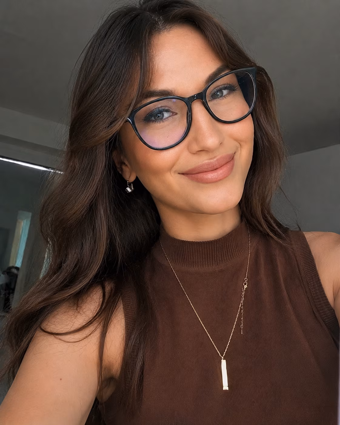 Natalia 36 Bottmingen Switzerland Je veux un couple où l'on se comprend vraiment