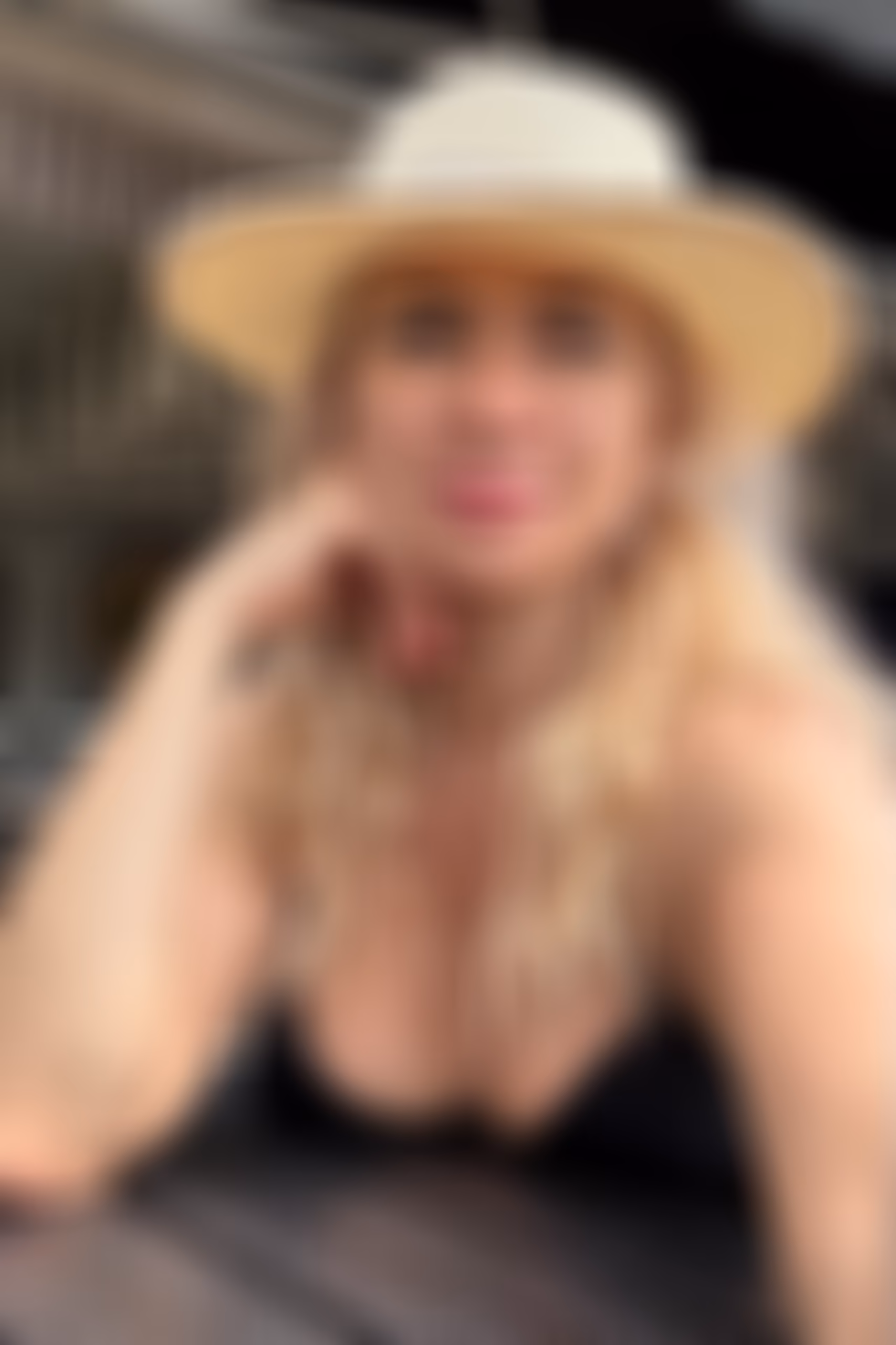 Elena 49 Kyiv  Ukraine Je veux un couple où l'on s'épanouit ensemble
