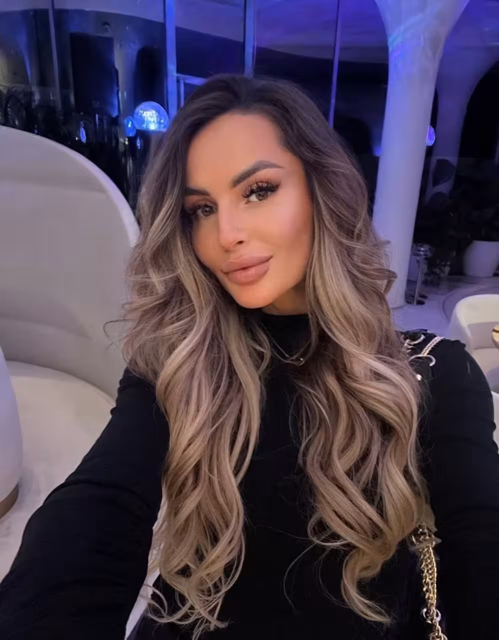 Anastasia 41 Kyiv Ukraine Je veux une relation qui aboutisse à un couple heureux