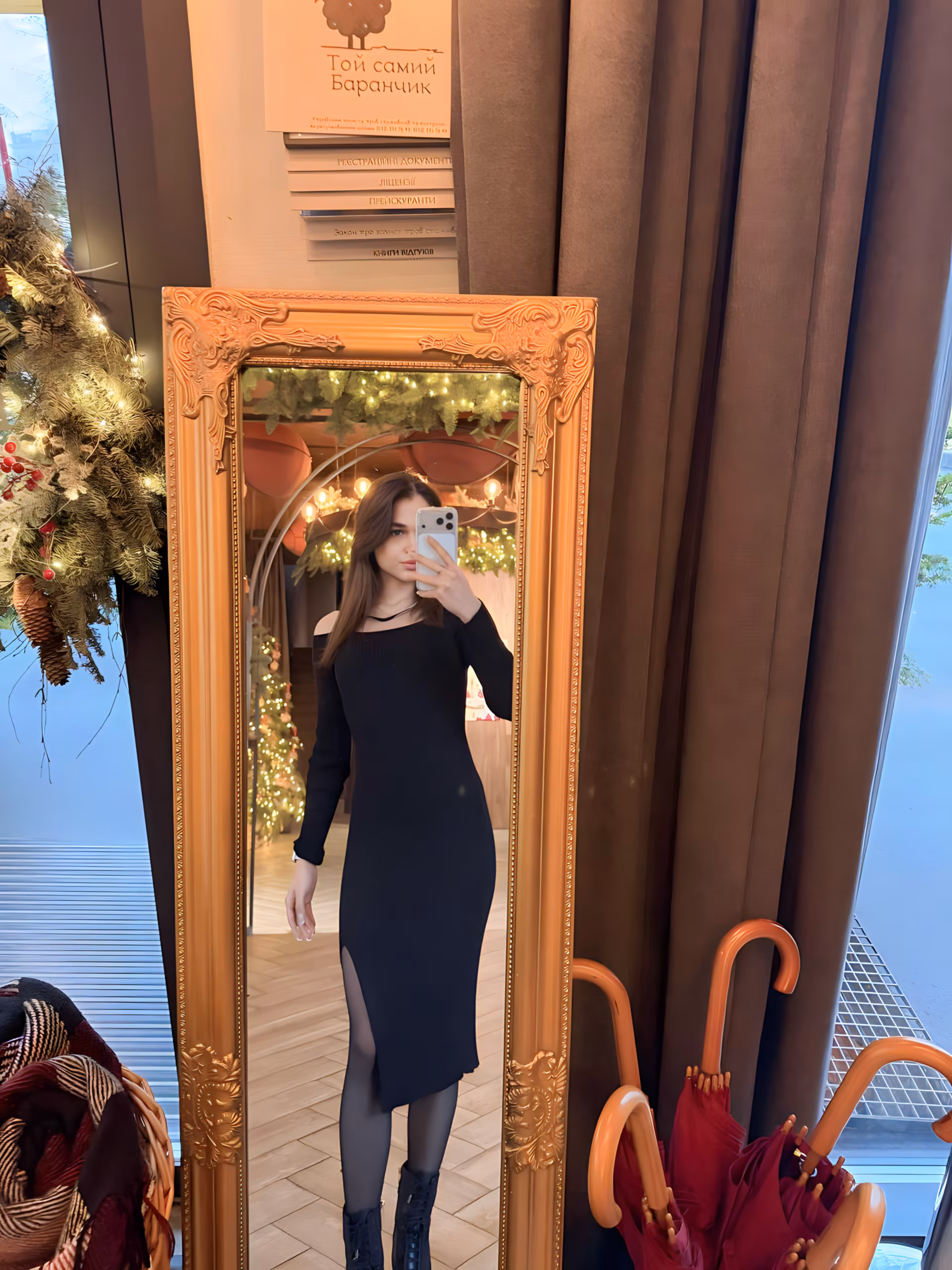 Daryna 22 Kharkiv  Ukraine Je veux un homme pour construire un couple solide