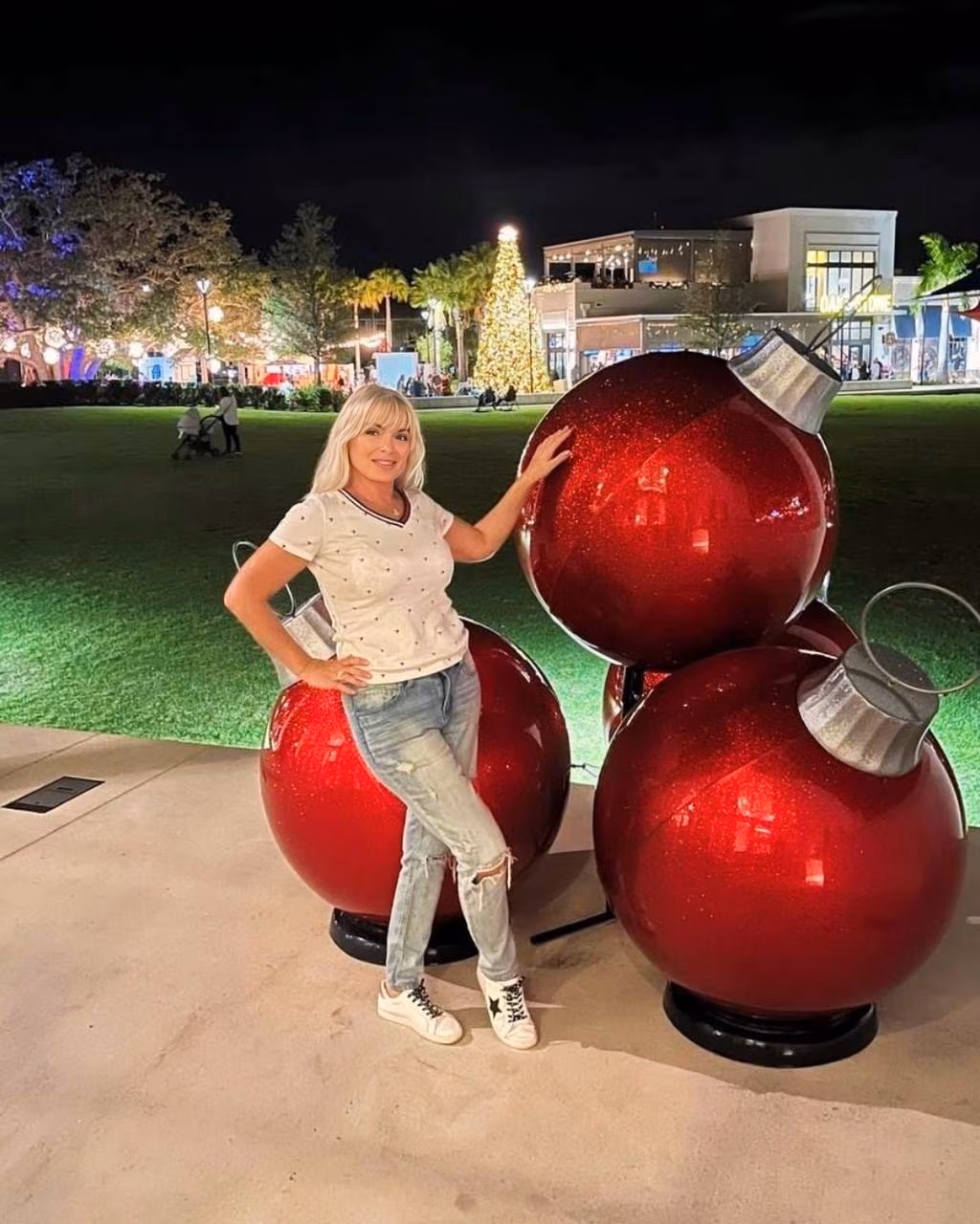 NATALI 59 Kyiv Ukraine Cherche un homme pour former une belle équipe