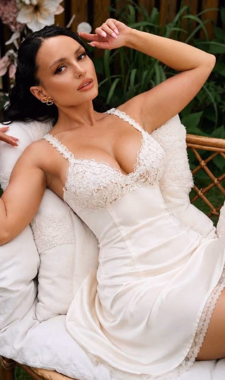 Ivanna 32 Warsaw Poland Cherche un homme pour former une belle équipe