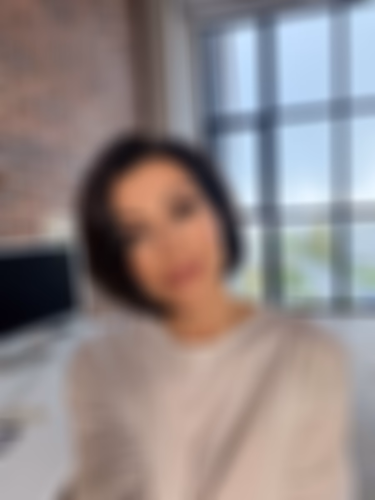 Iryna 37 Kyiv Ukraine Cherche un partenaire pour un couple authentique