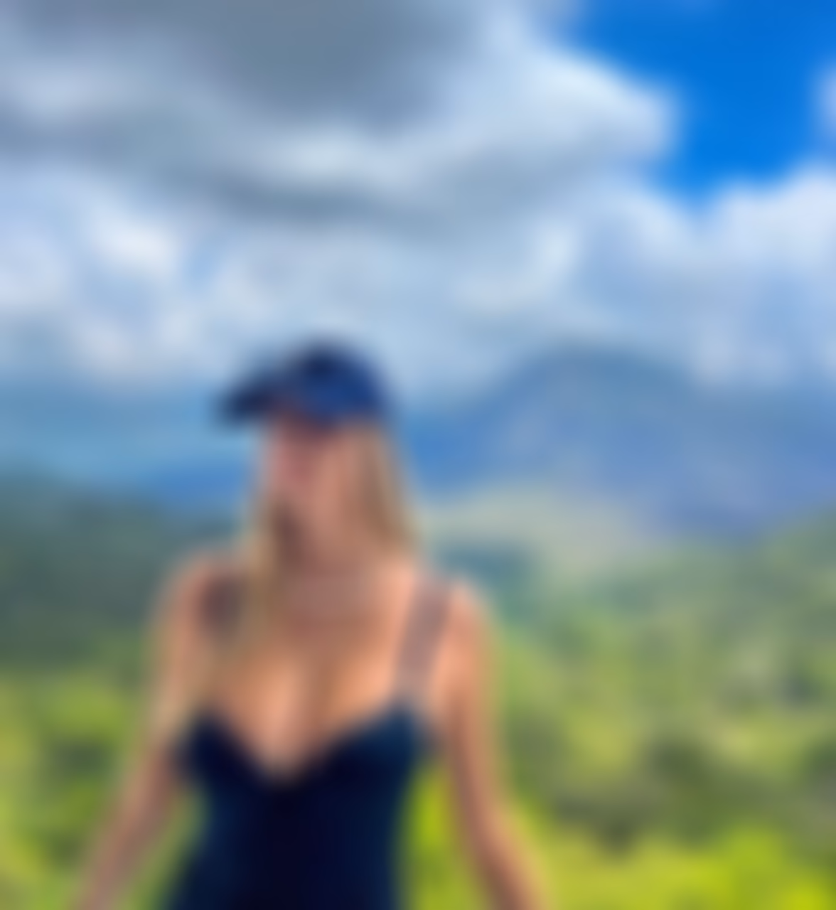 Iya 26 Bucharest Romania Je cherche une relation qui deviendra un couple