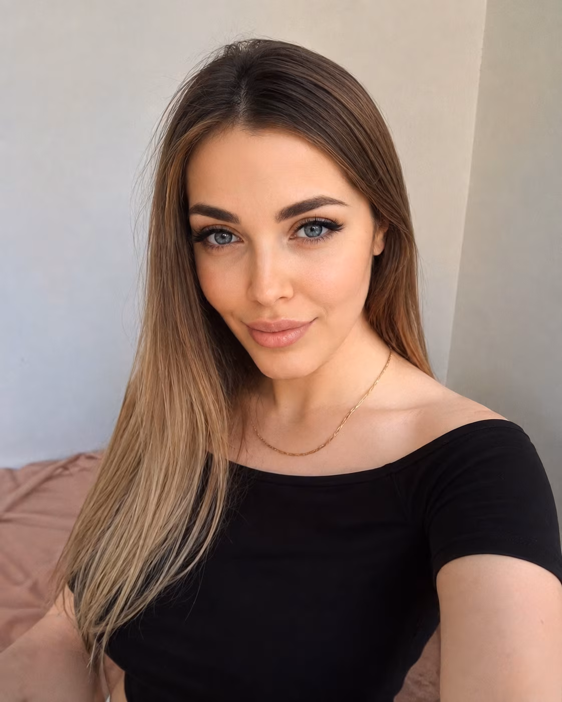 Iryna 26 Kyiv Ukraine Je cherche un homme pour un couple sincère