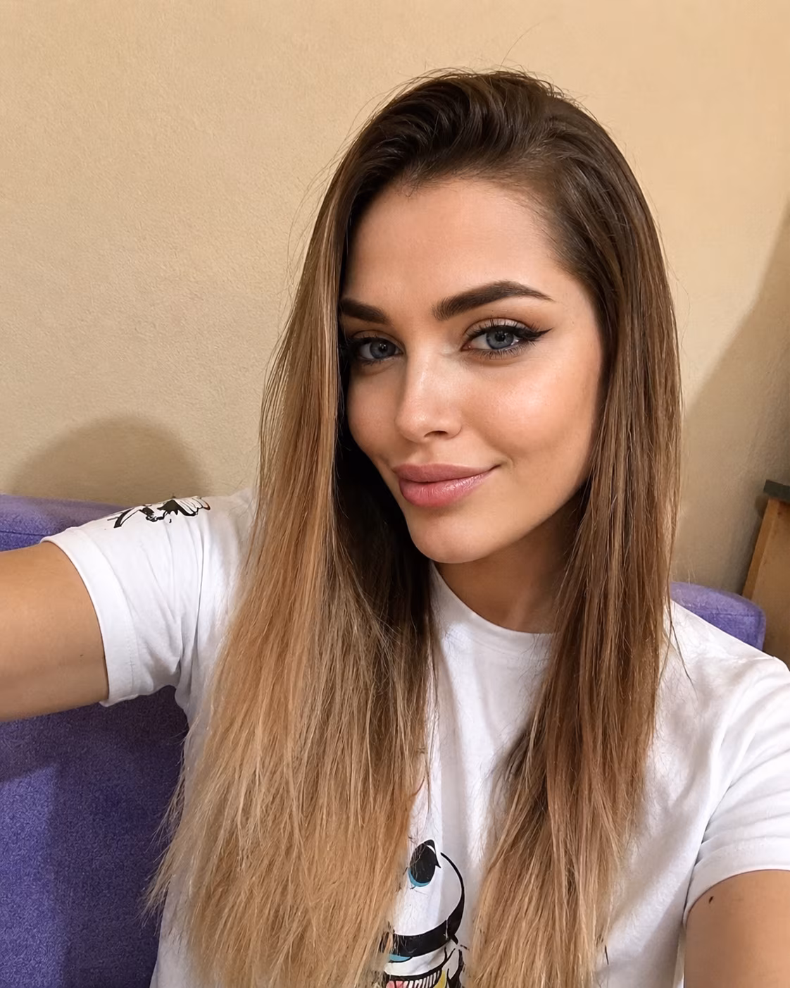Iryna 26 Kyiv Ukraine Je cherche un homme pour un couple sincère