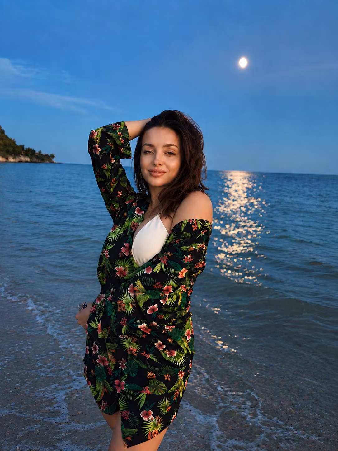 Anna 34 Kyiv  Ukraine Je cherche un homme pour un couple solide