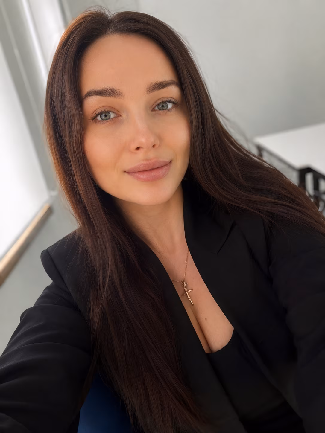 Anna 34 Kyiv  Ukraine Je cherche un homme pour un couple solide
