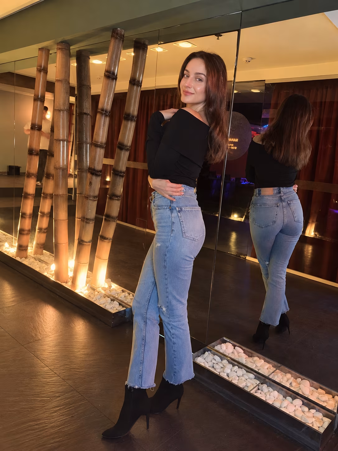 Anna 34 Kyiv  Ukraine Je cherche un homme pour un couple solide