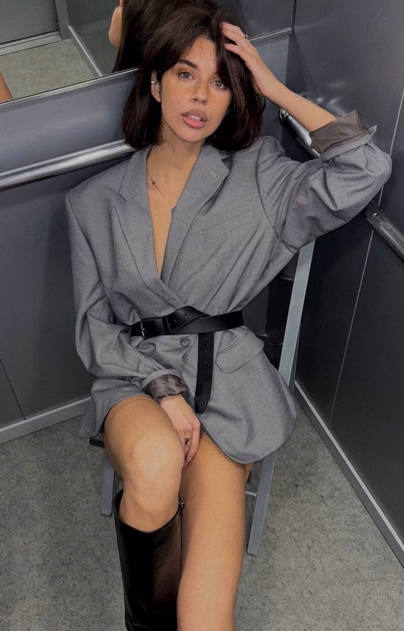 Vlada 27 Kiev Ukraine Je suis prête à m'engager dans une relation couple