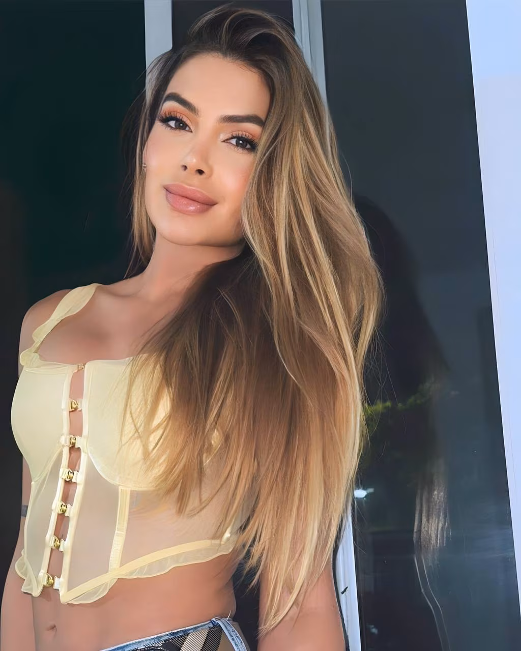 Yuliana 32 Cali Colombia Je suis prête à m'engager dans une relation couple