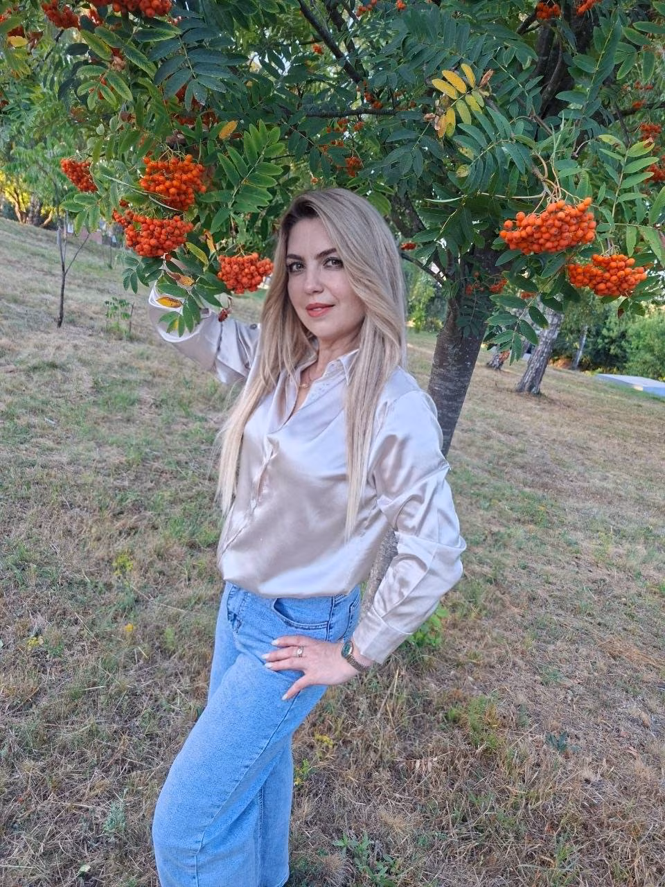 Oksana 44 Kiev Ukraine Je suis prête à m ouvrir à une vraie rencontre couple