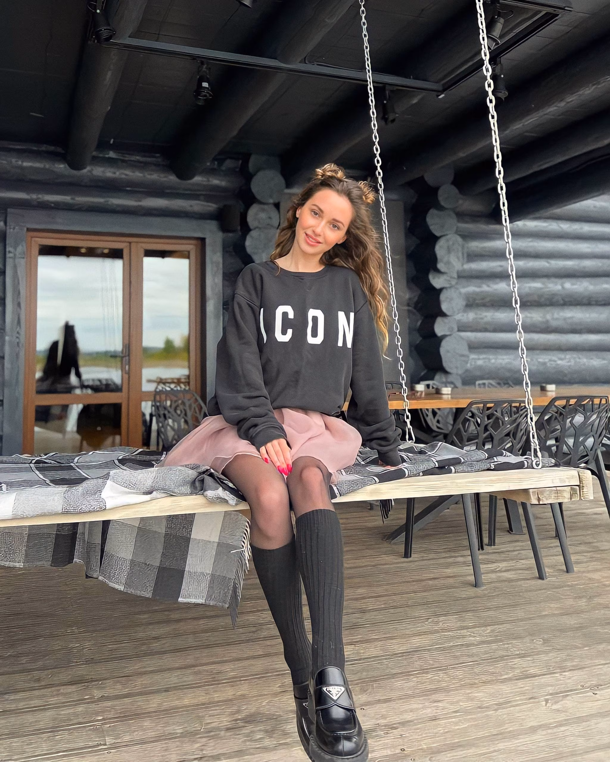 Anastasiia 35 Kyiv Ukraine Je suis prête à relever les défis en couple