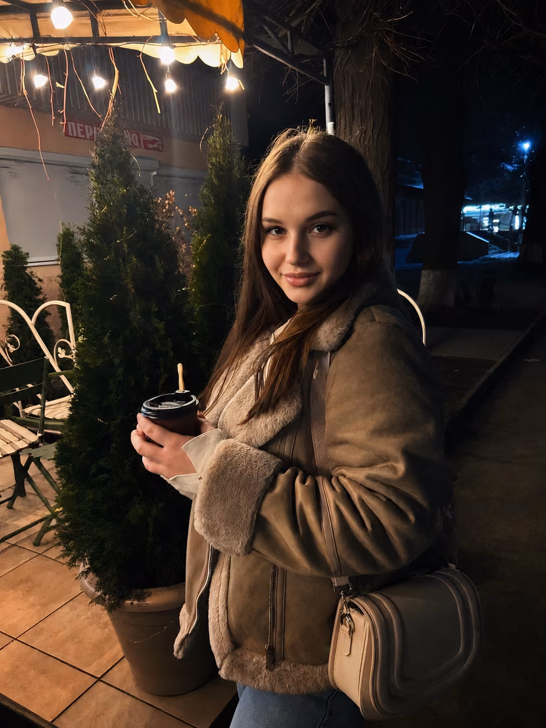 Yuliia 20 Kropyvnytskyi Ukraine Je suis prête à vivre une grande histoire de couple