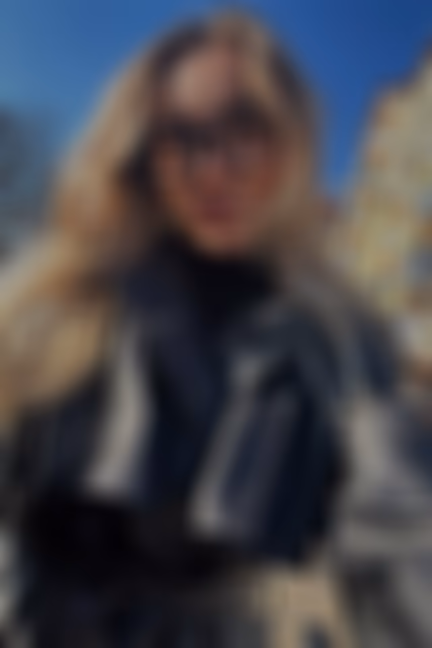 Violetta 32 Kyiv  Ukraine Je veux un couple avec une vraie communication