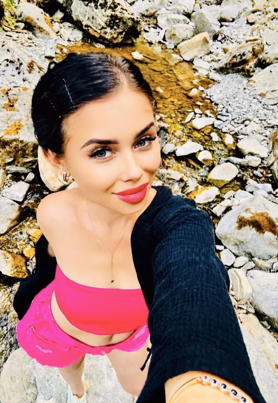 Tetiana 41 Fribourg Switzerland Je veux un couple où l on se soutient mutuellement