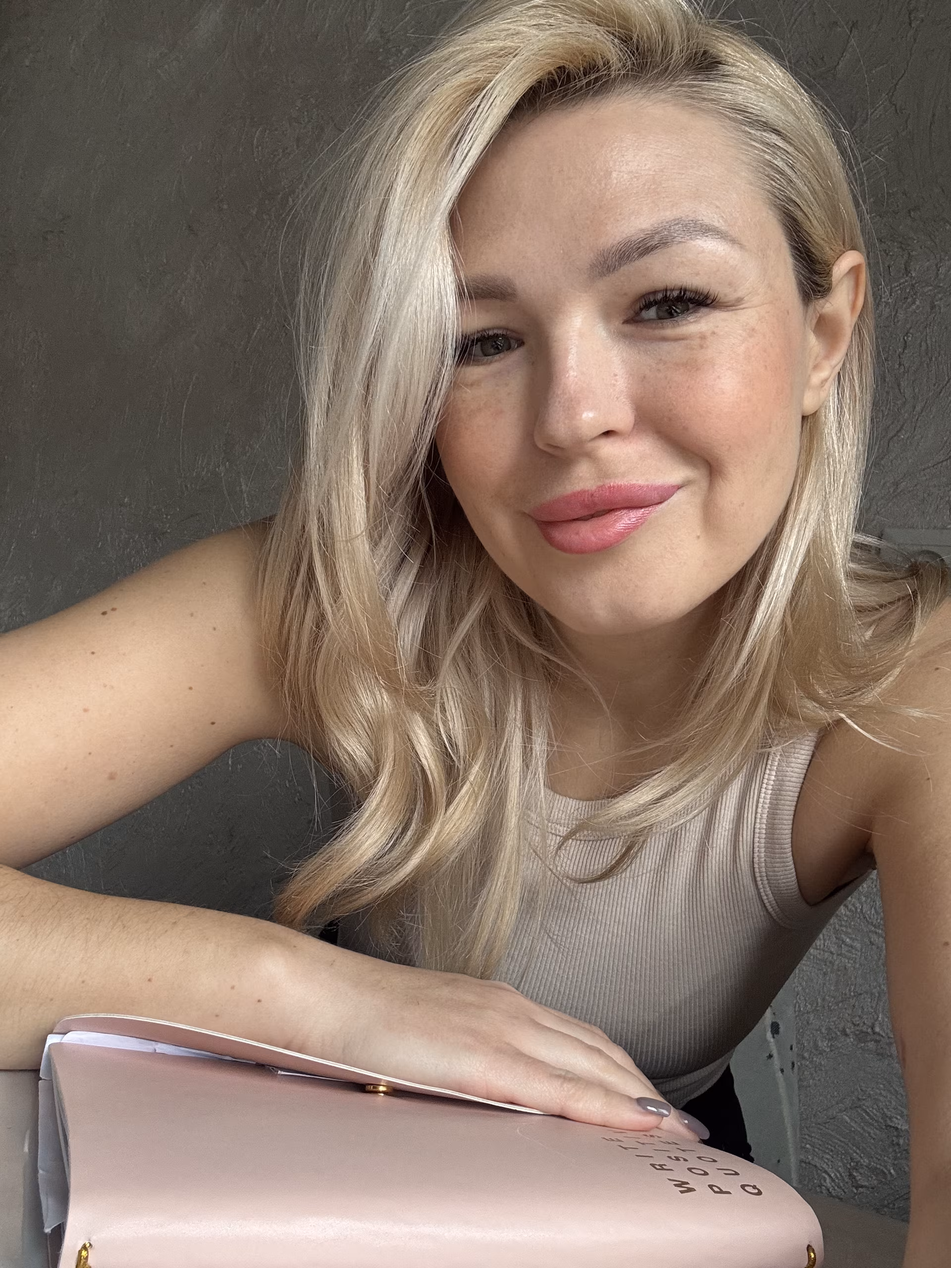 Alena 39 Kryvyi Rig Ukraine Je veux un couple pour la vie, pour toujours