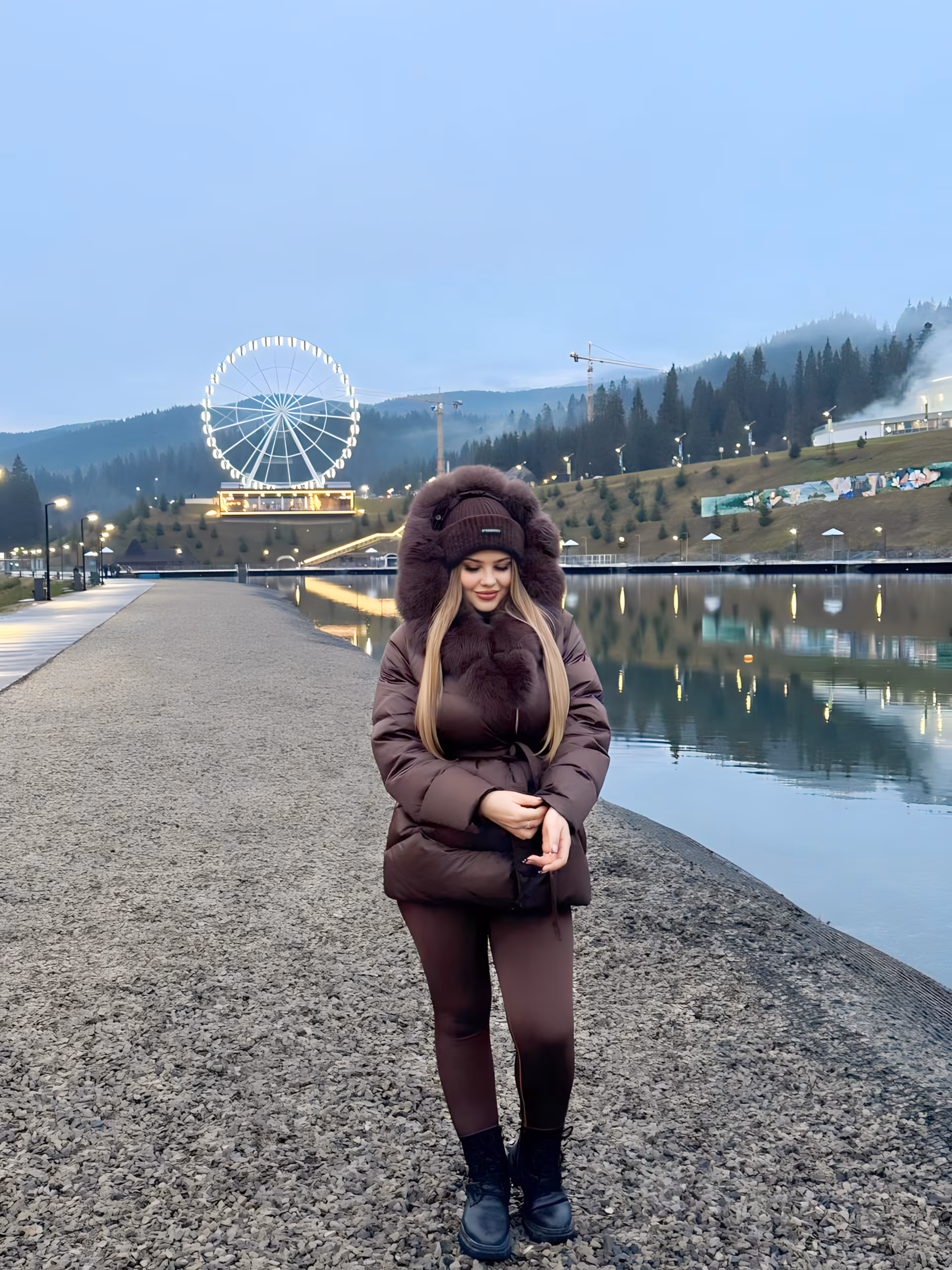 Anita 22 Okhtyrka Ukraine Je veux un homme pour construire un couple solide
