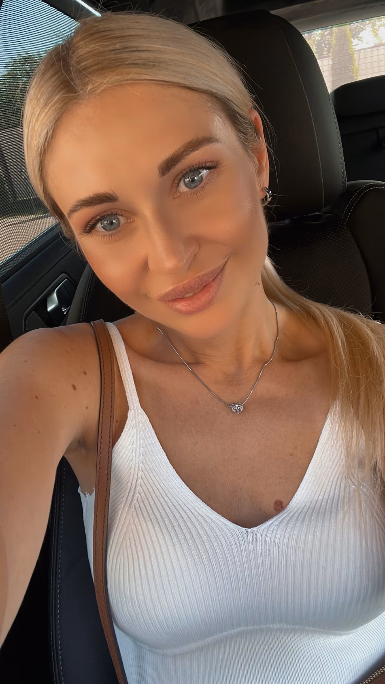 Tanya 38 Kyiv Ukraine Prête à construire un couple avec toi