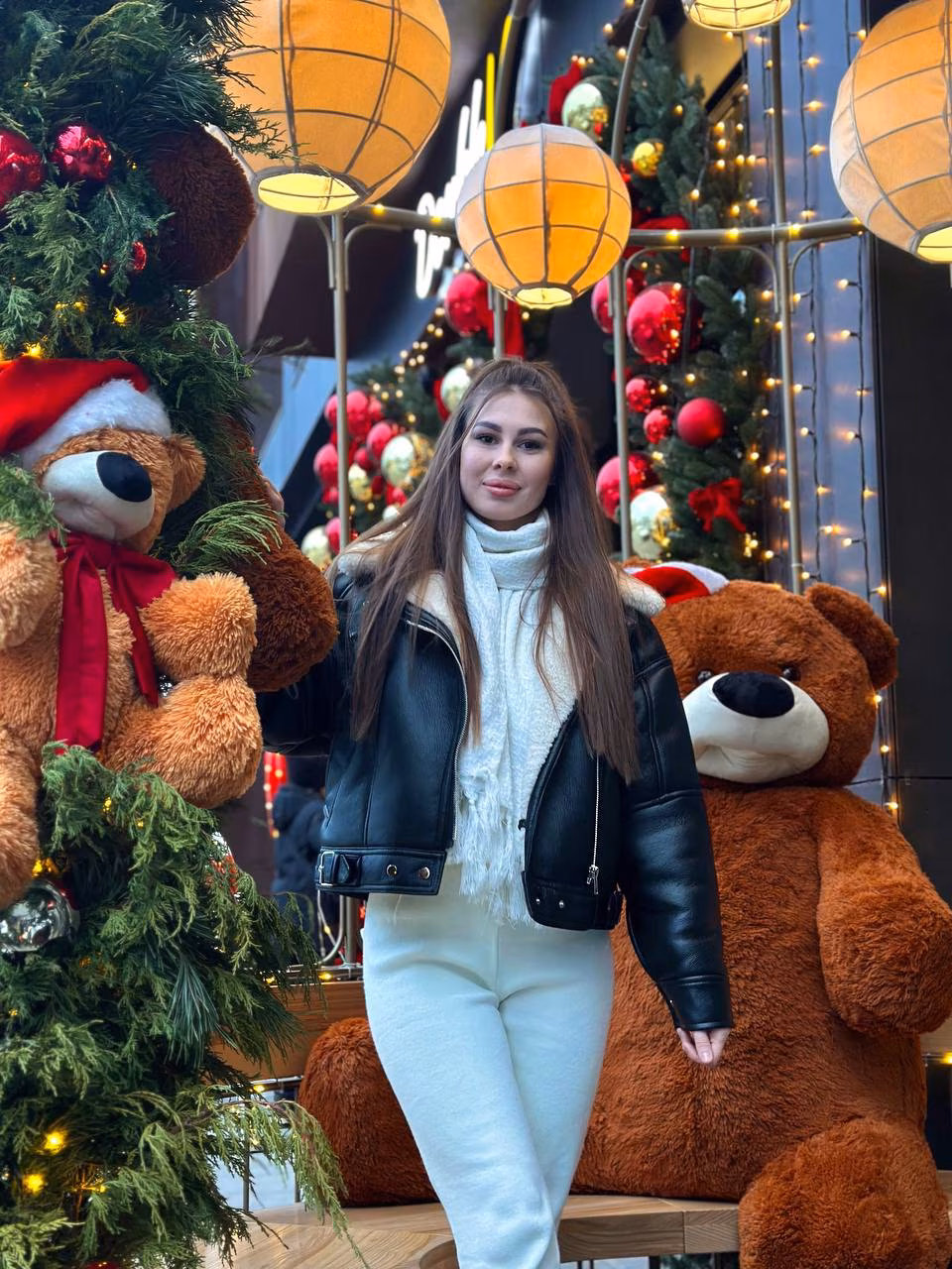 Diana 25 Dnipro  Ukraine Prête à m'investir dans une belle relation de couple