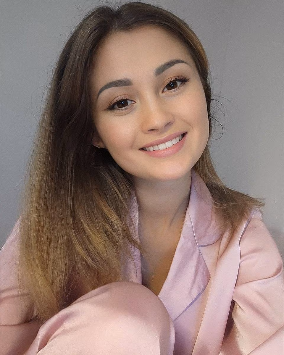 Tetiana 29 Mykolaivka Ukraine Cherche quelqu un pour une aventure de couple