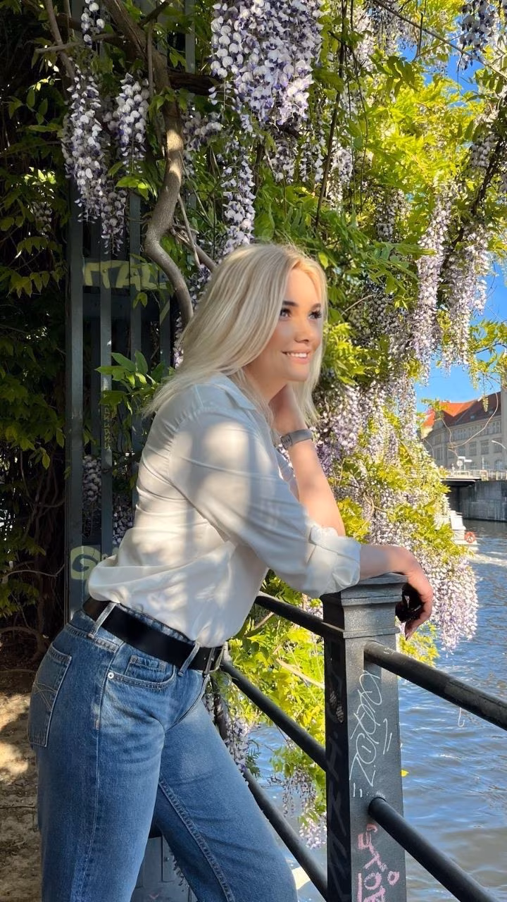 Yuliia 47 Berlin Germany Cherche quelqu un pour une relation de couple authentique