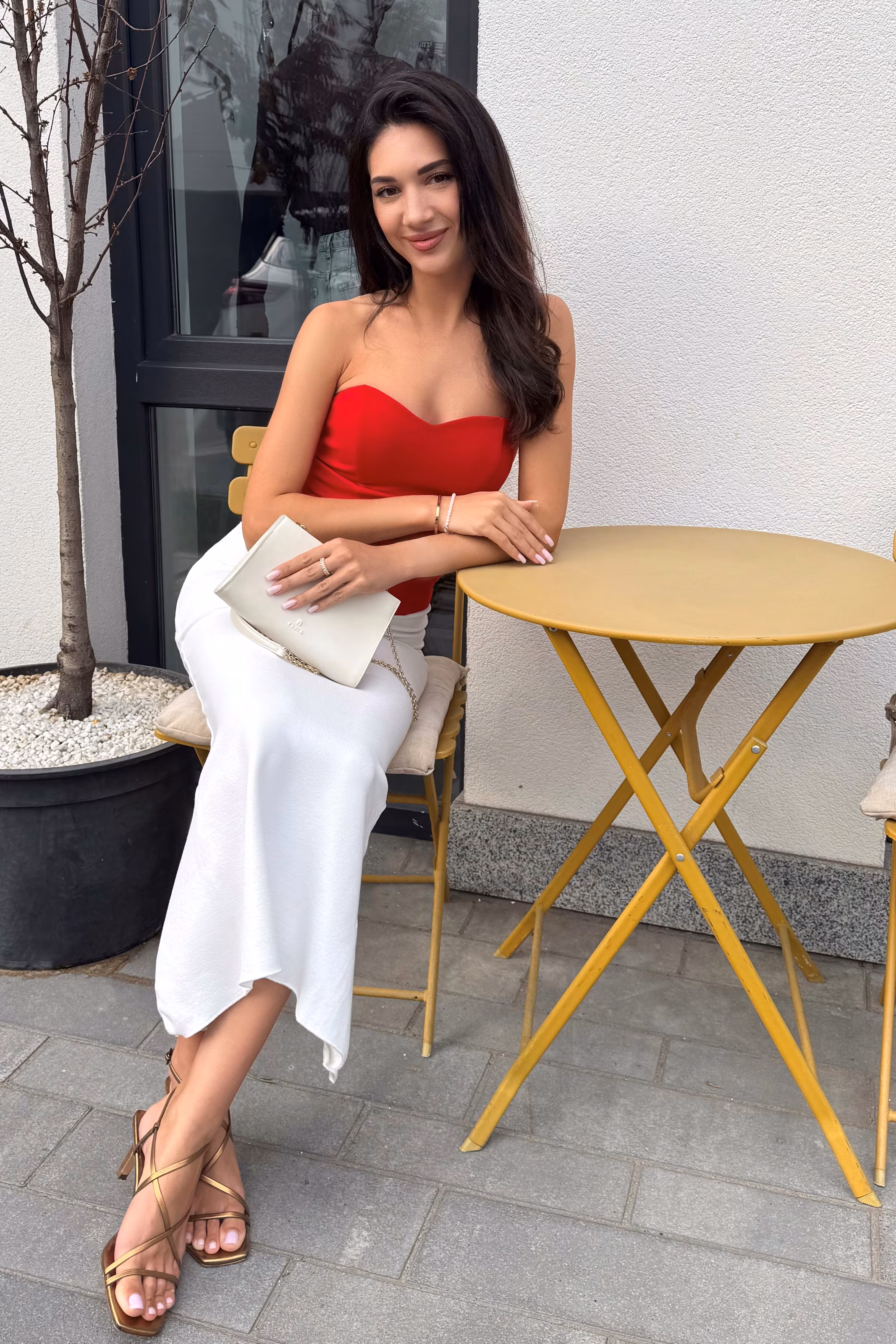 Anna 29 Kyiv  Ukraine Cherche quelqu un pour une vie de couple épanouissante