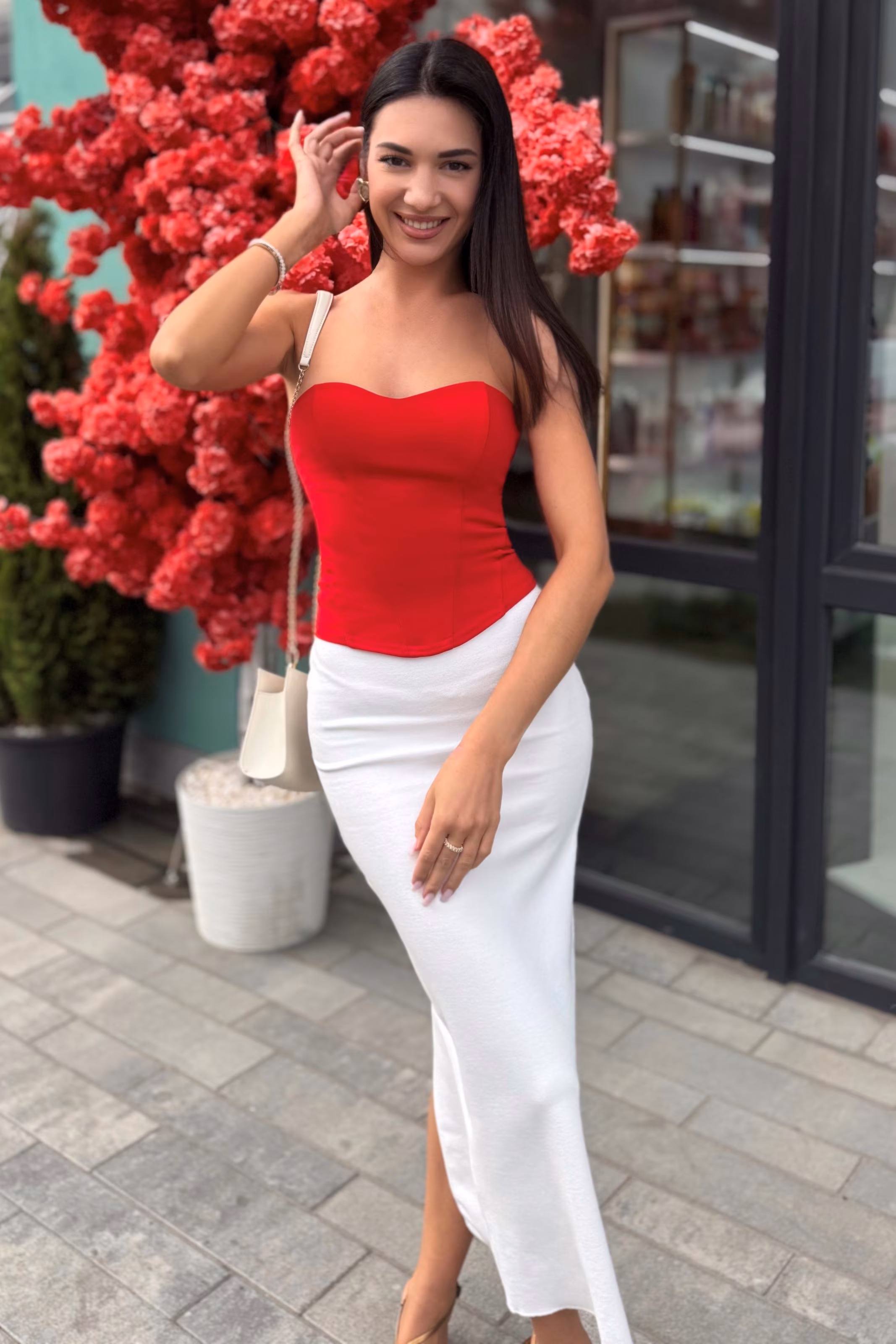 Anna 29 Kyiv  Ukraine Cherche quelqu un pour une vie de couple épanouissante