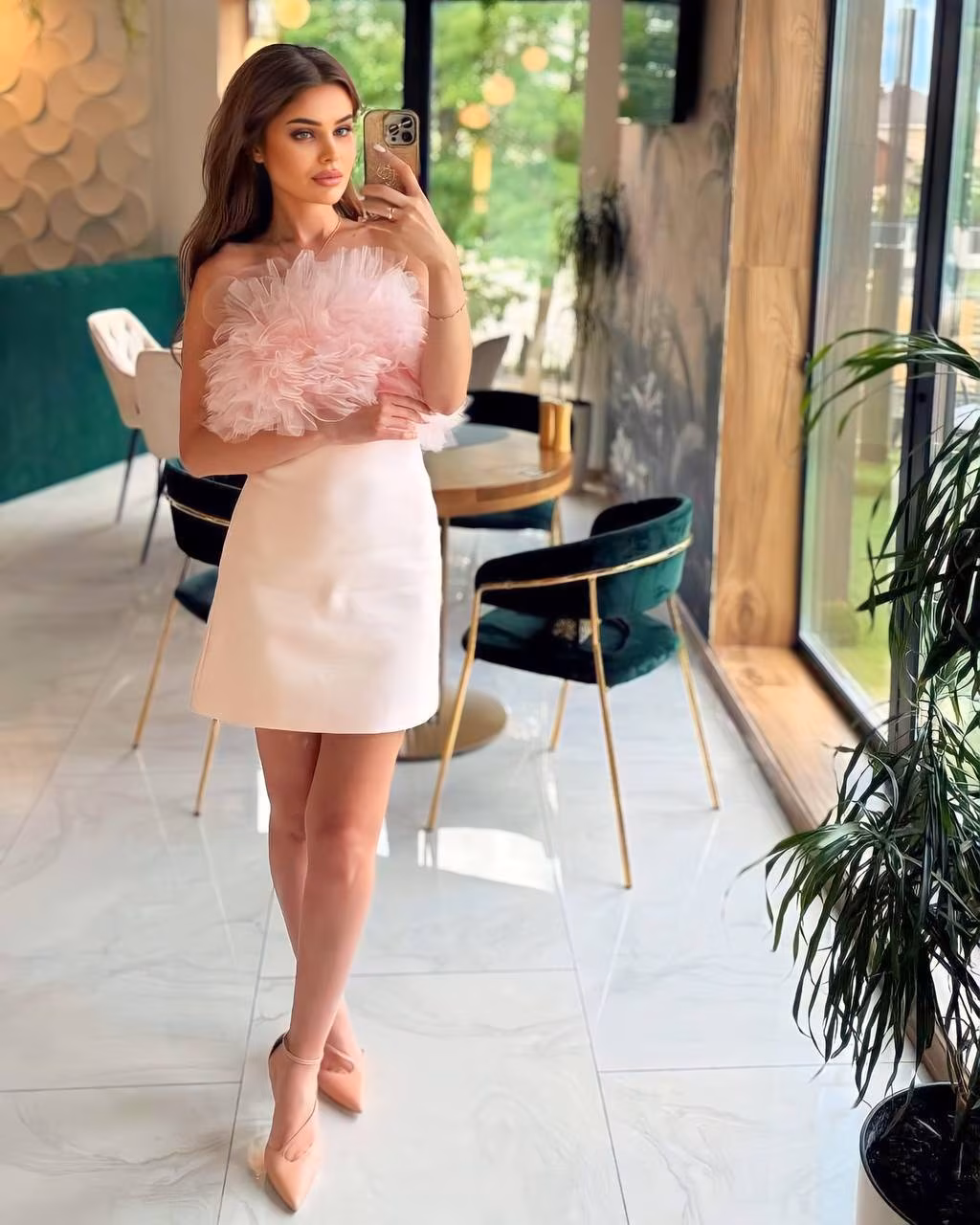 Rostyslava 29 Rivne Ukraine Cherche un homme pour une vie de couple heureuse