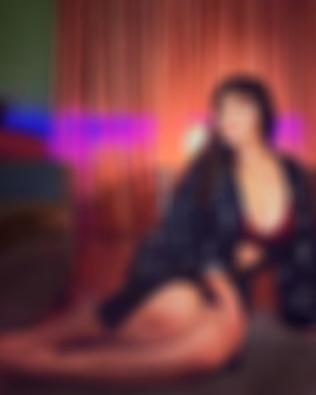 Amina 28 Almaty Kazakhstan Je cherche mon autre moitié pour un couple heureux
