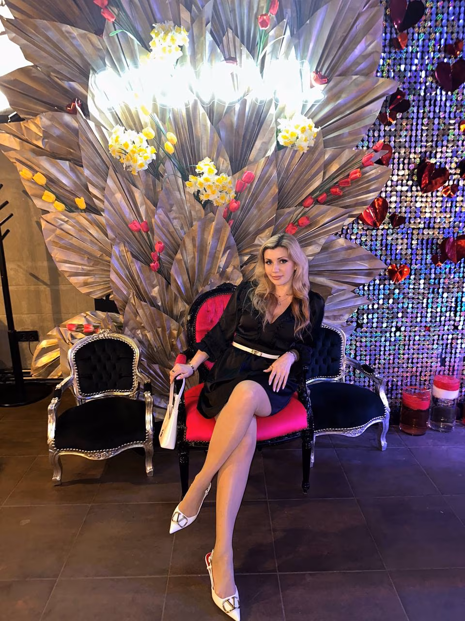 Maryna 36 Beijing/Kyiv China Je cherche un homme pour faire équipe en couple