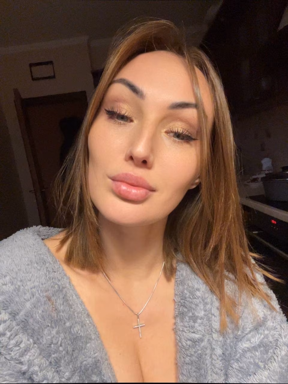 Tatiana 39 Kharkov Ukraine Je cherche un homme pour un couple solide