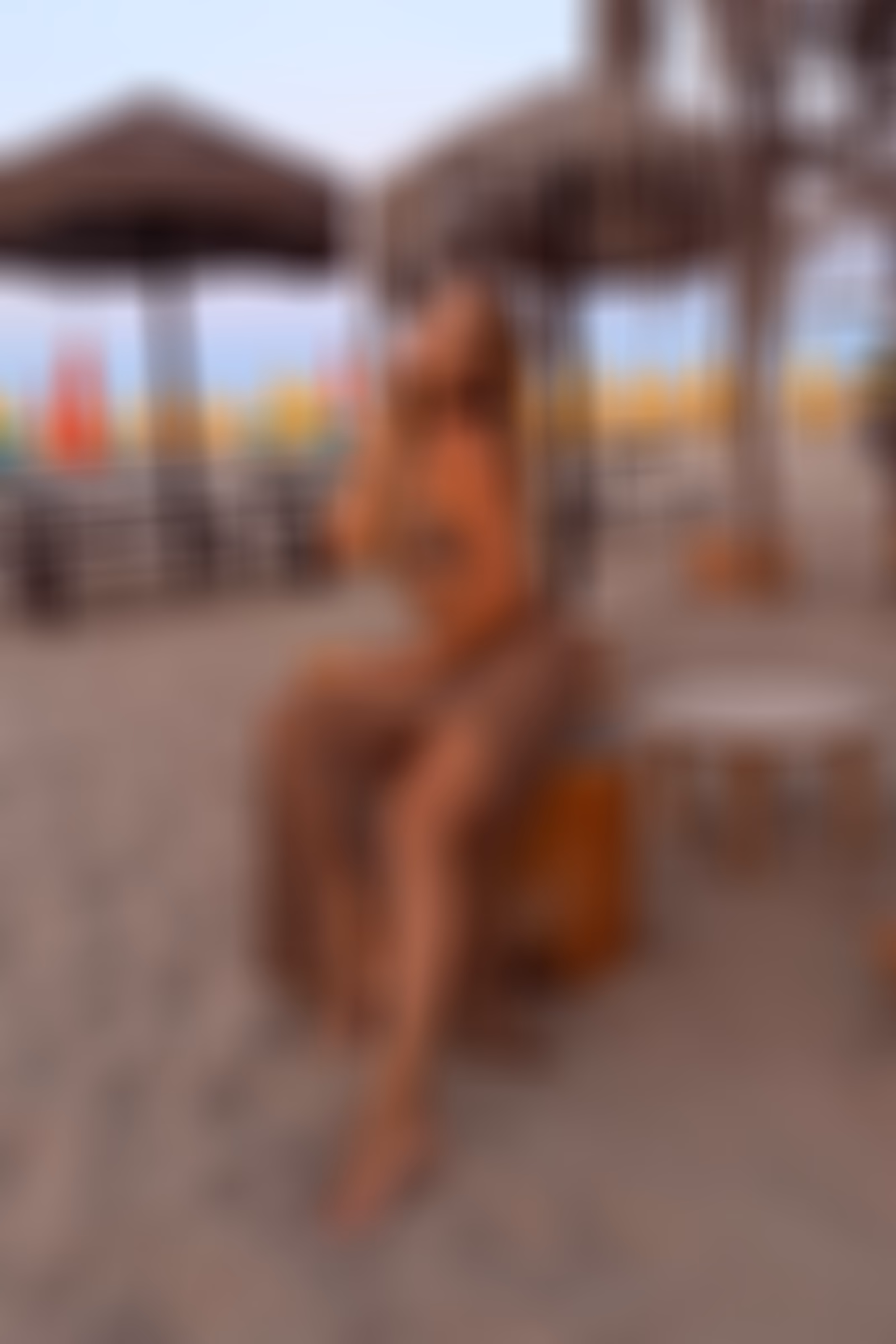 Inna 37 Kyiv  Ukraine Je cherche un homme pour un couple épanouissant
