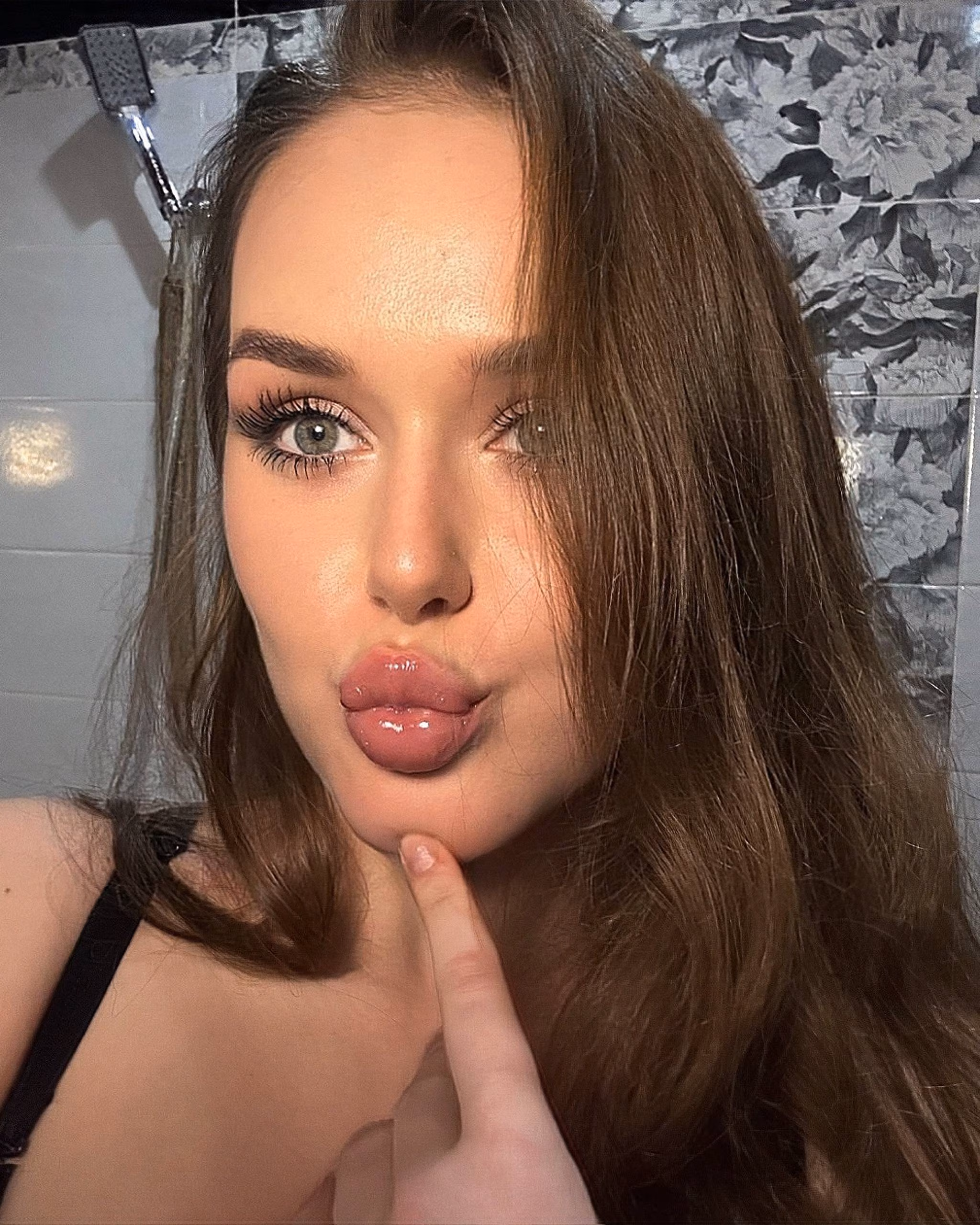 Yeva 22 Izyum Ukraine Je cherche un homme pour un couple épanouissant