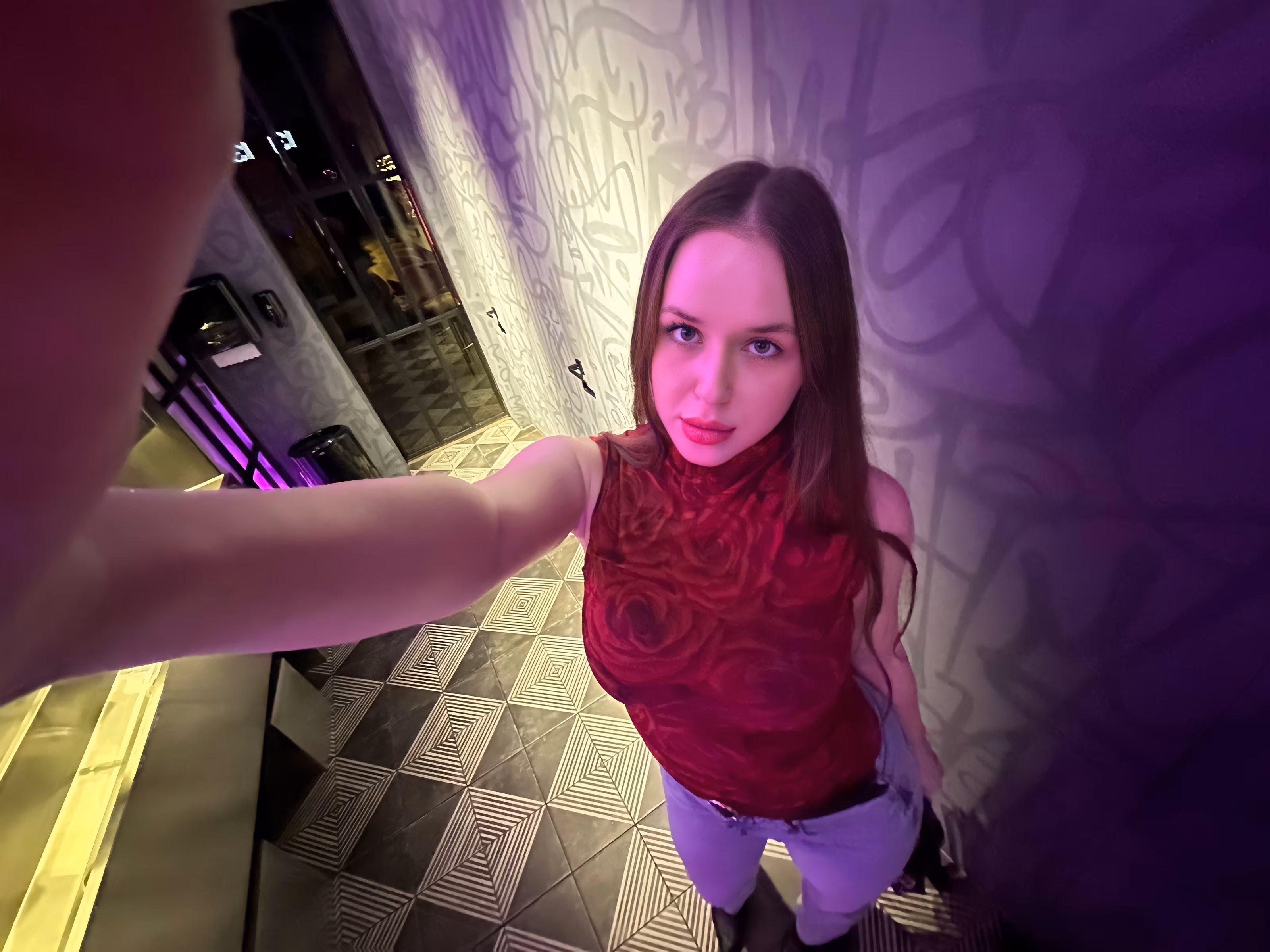 Yeva 22 Izyum Ukraine Je cherche un homme pour un couple épanouissant