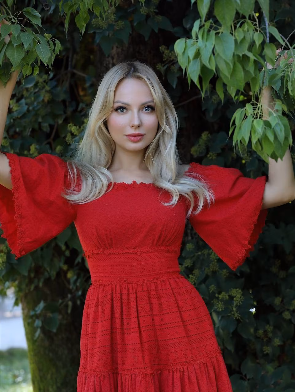 Yulia 40 Cannes France Je cherche un homme pour une relation de couple sérieuse