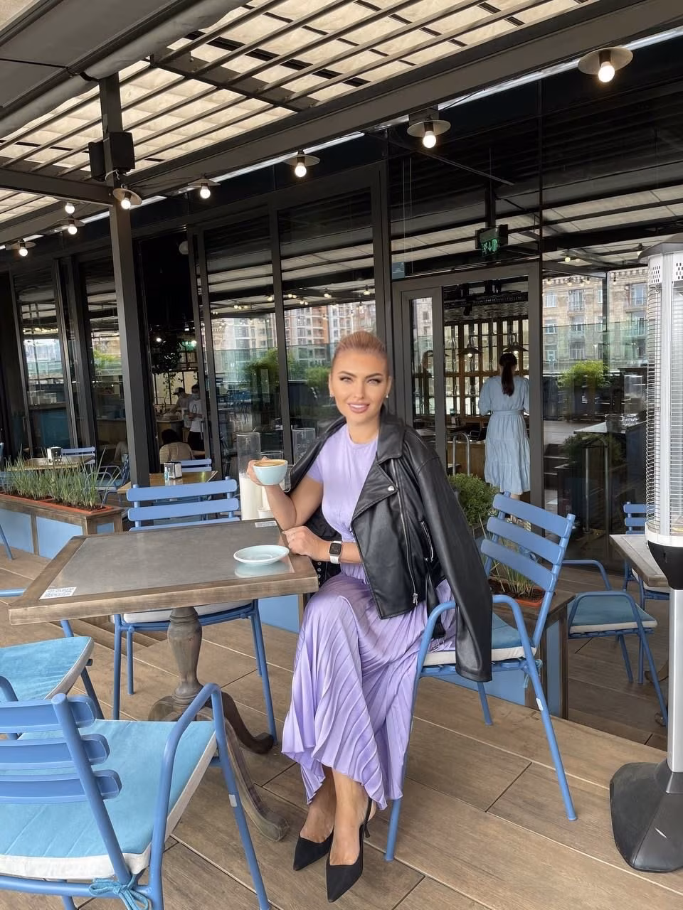 Nadiia 46 Richterswil Switzerland Je suis prête pour une vie à deux en couple