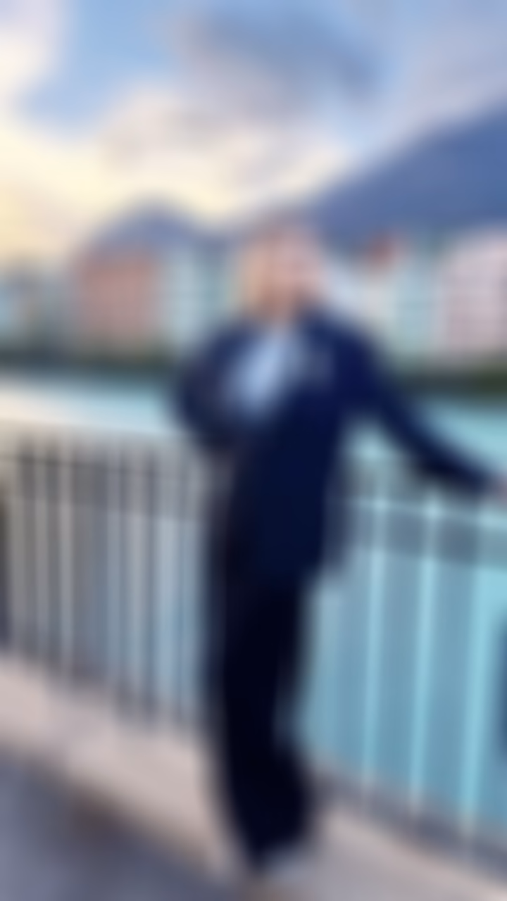 Nadiia 46 Richterswil Switzerland Je suis prête pour une vie à deux en couple