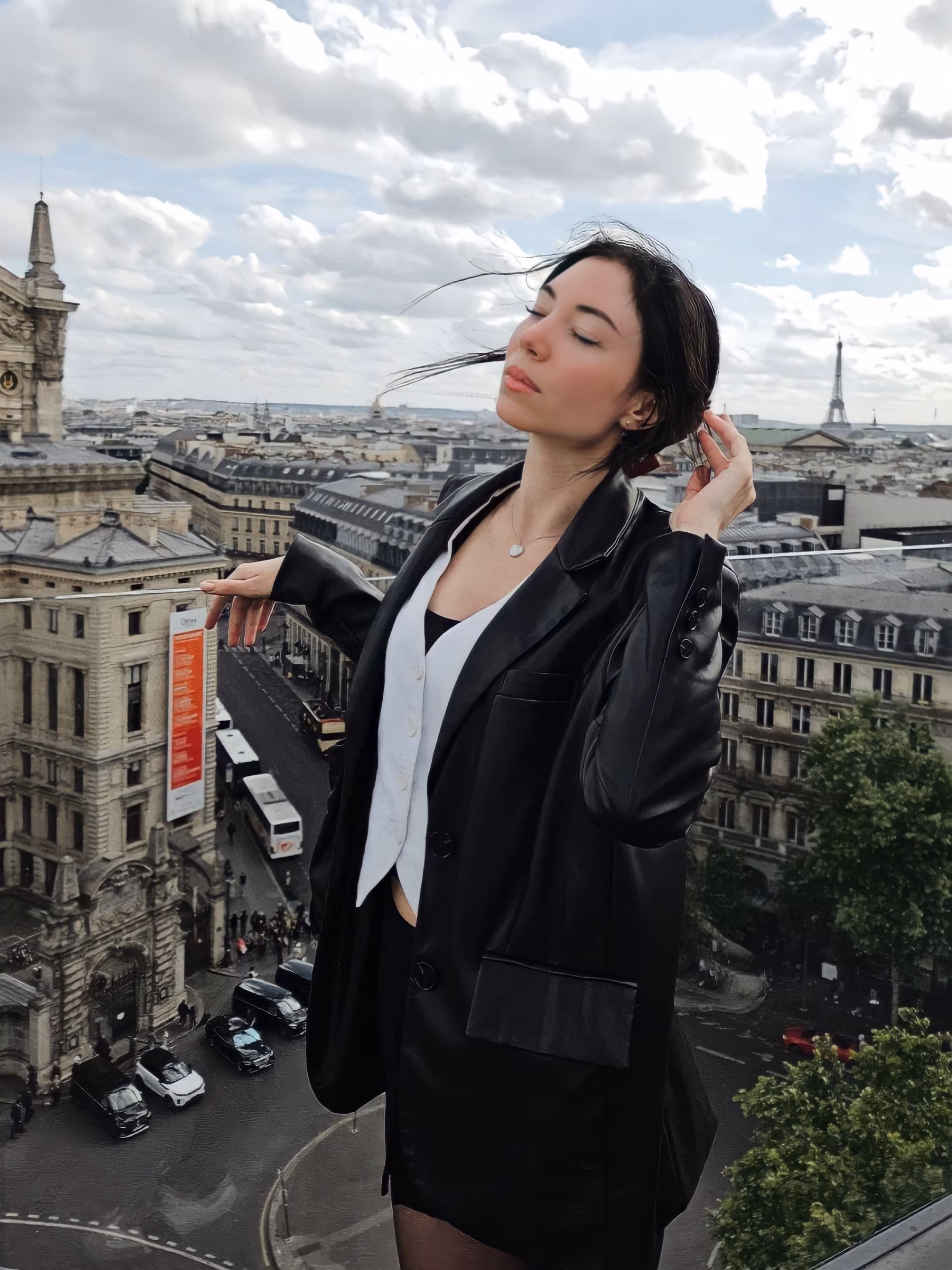 Yulia 30 Wrocław  Poland Je suis prête à aimer et être aimée en couple